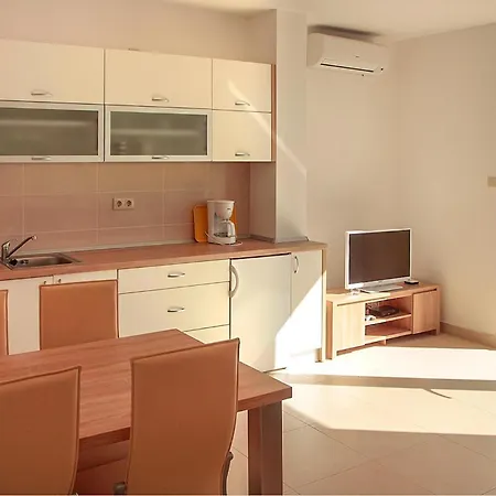1 Bedroom Beautiful In * Klek